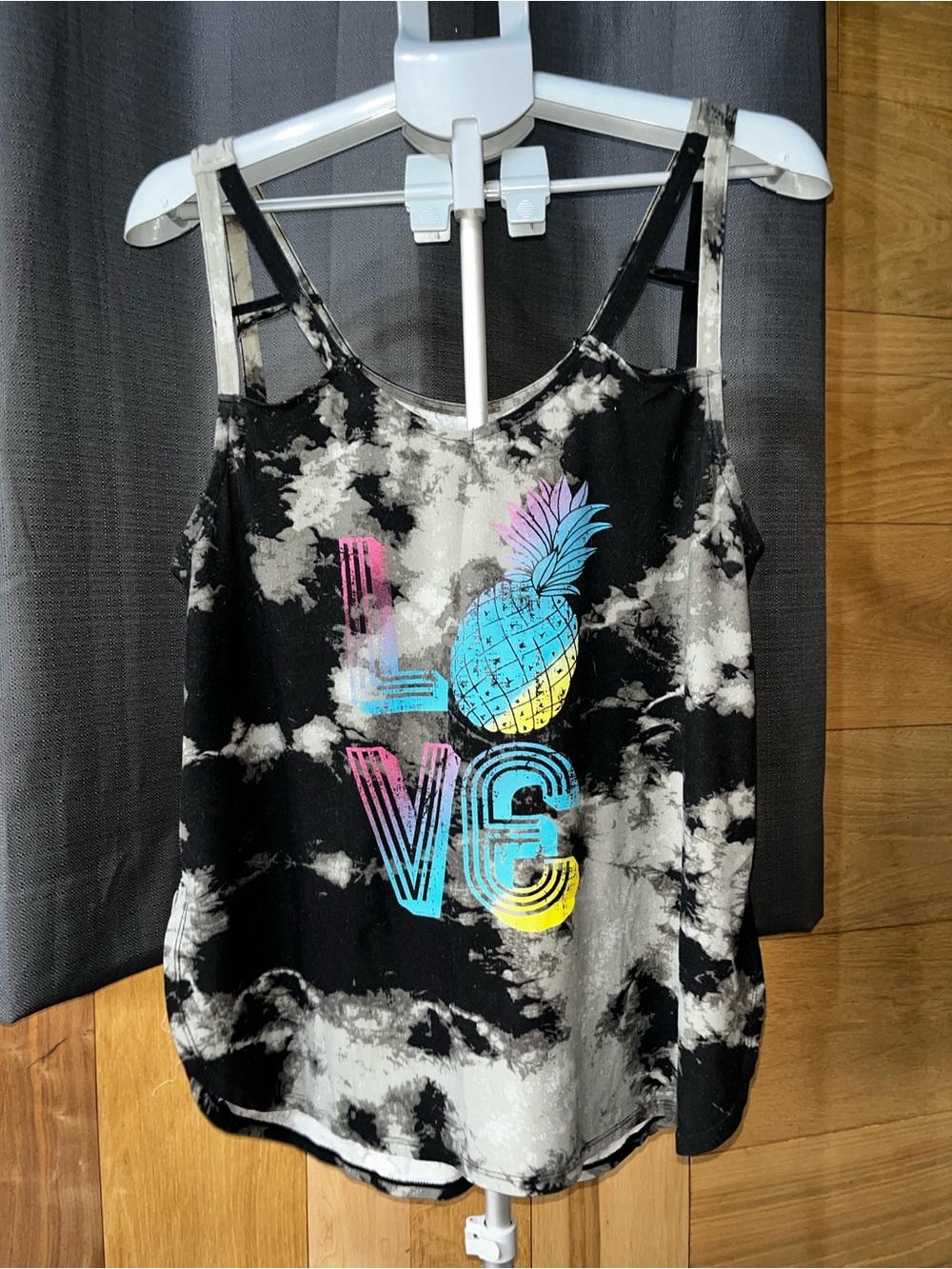 No Boundaries Black & White Tie-Dye Tank Top with Neon Pineapple LOVE Graphic